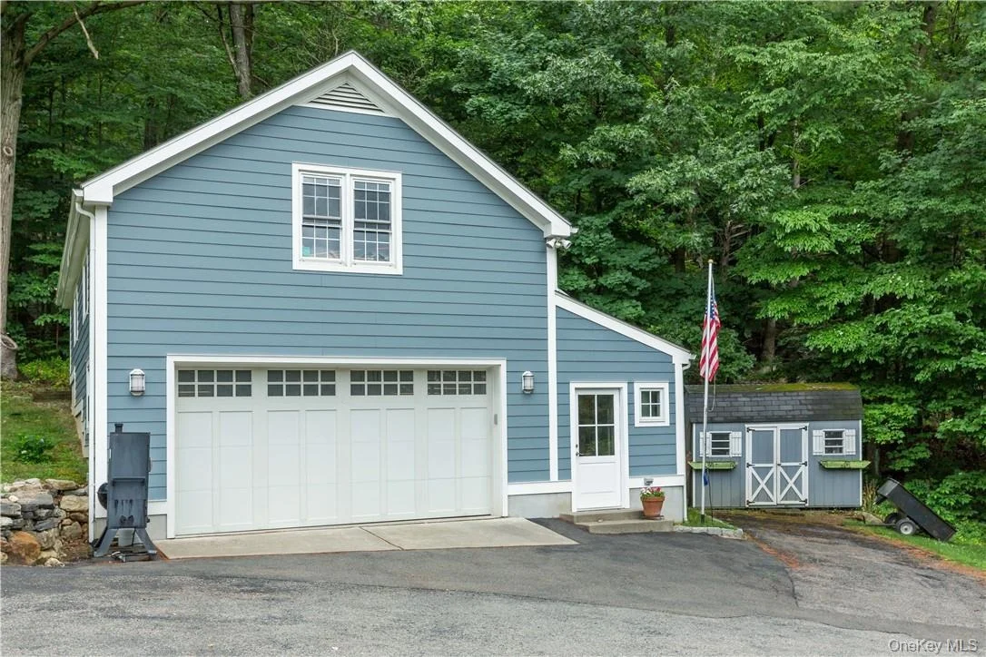 Photo of 52 Old Manitou Road