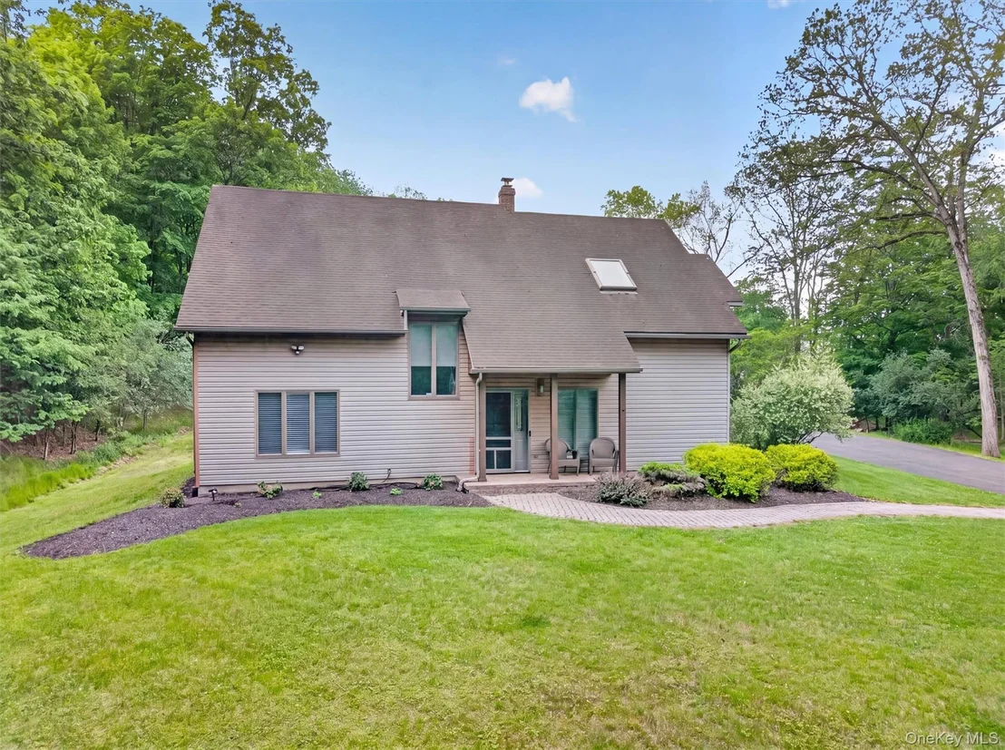 Photo of 233 Hill Road