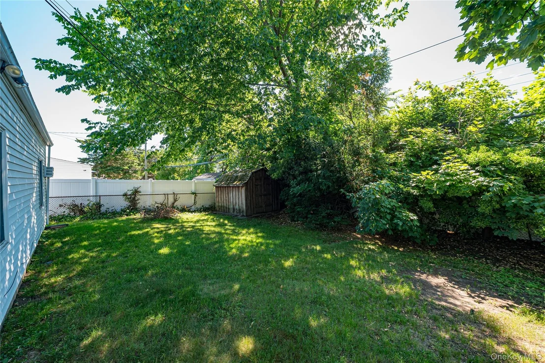 Photo of 93 Barnyard Lane
