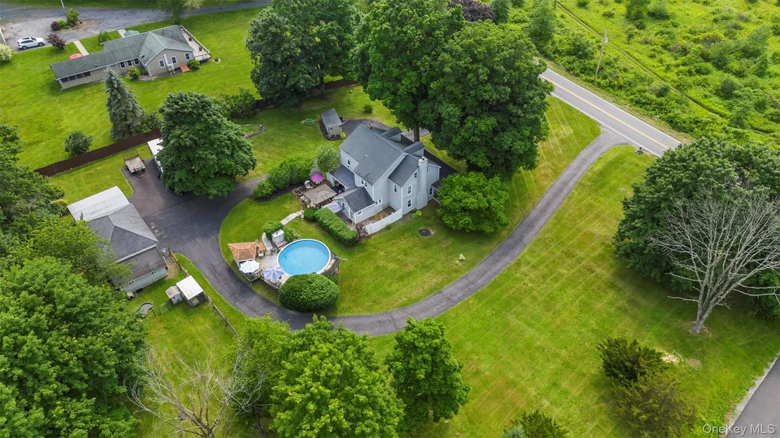 Photo of 421 Orchard Drive