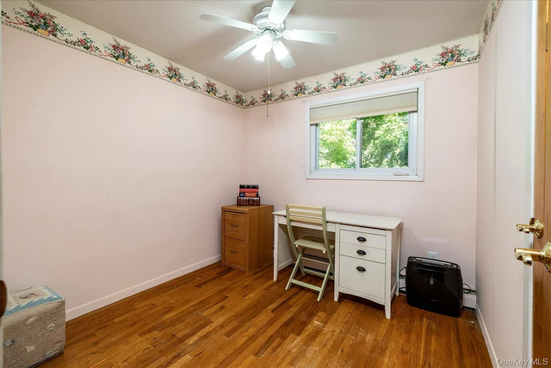 Photo of 33 Starks Place