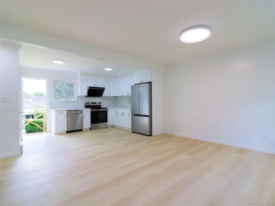 Photo of 7 Locust Street