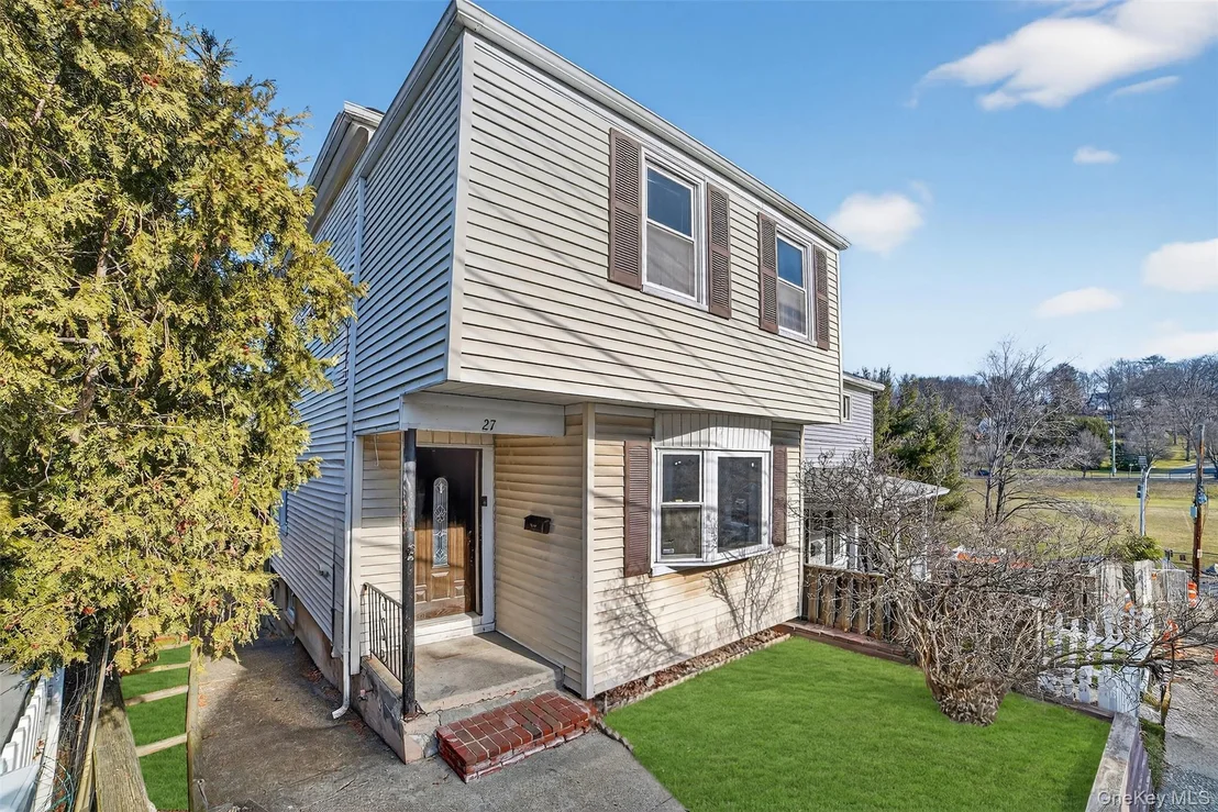 Photo of 41 Devoe Street
