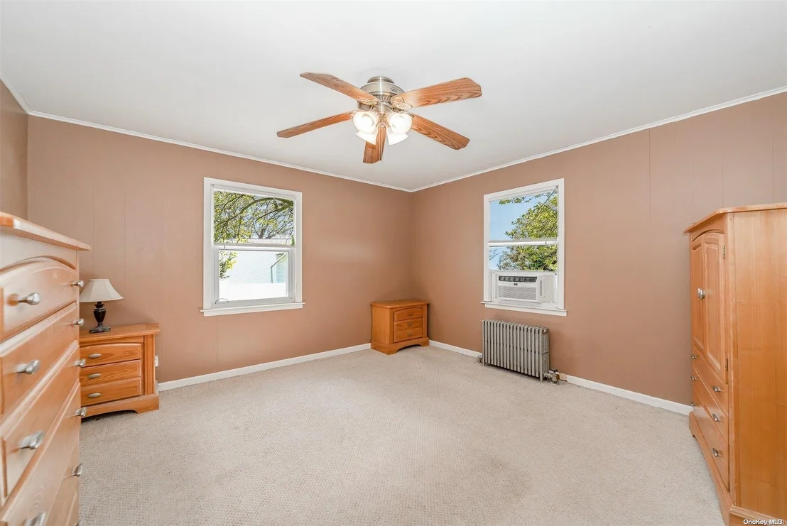 Photo of 32 Herbert Avenue