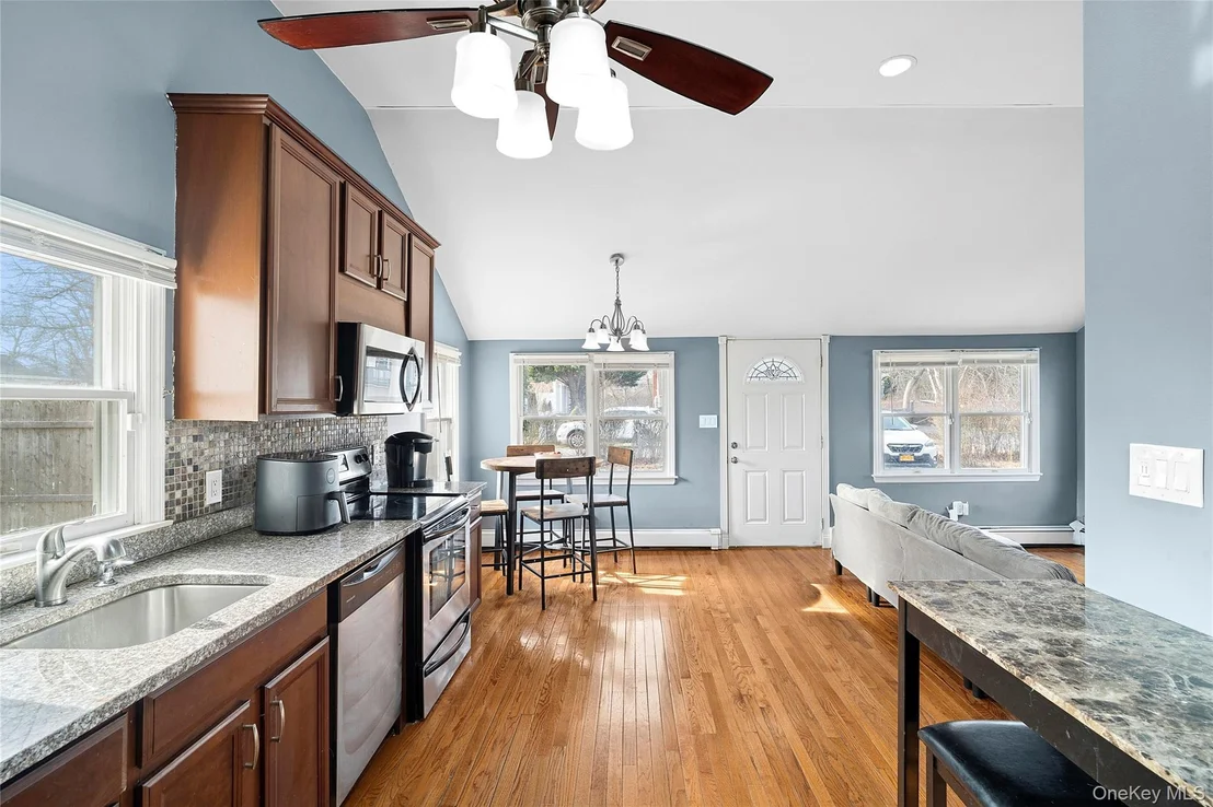 Photo of 69 Locust Drive