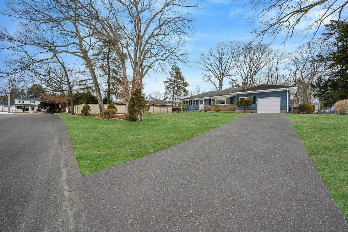Photo of 4 Burford Drive