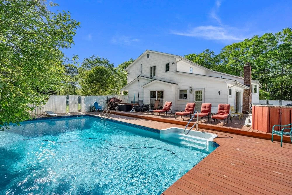 Photo of 17 Woodview Drive