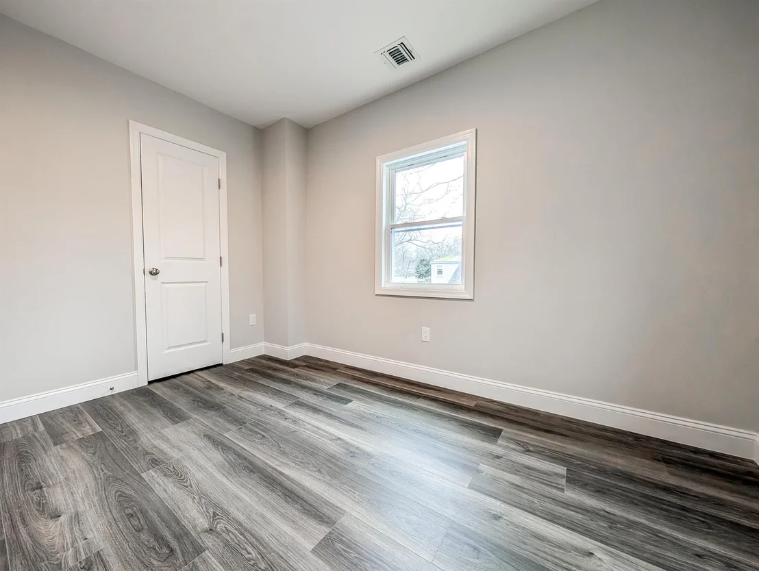 Photo of 206 Longfellow Drive