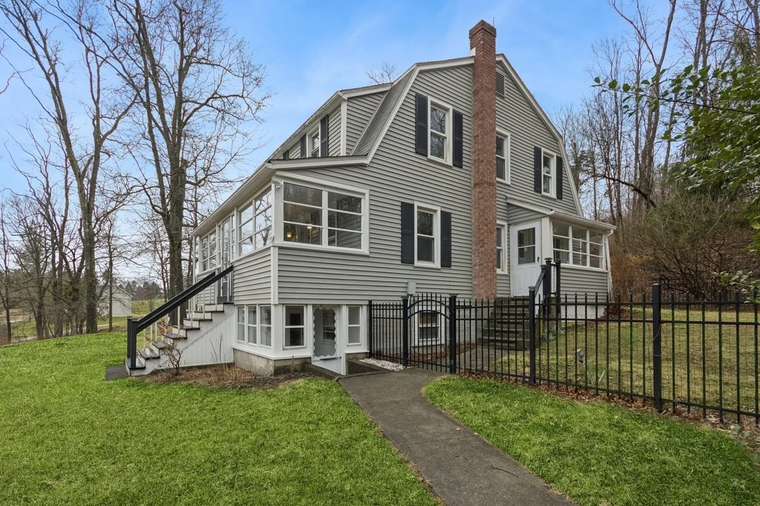 Photo of 222 Baxtertown Road