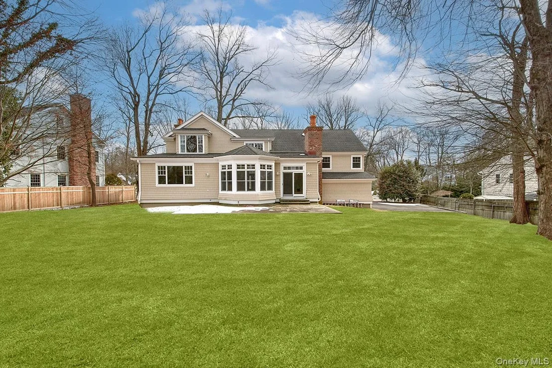 Photo of 8 Walden Lane