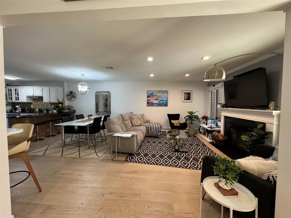 Photo of 81 Greenway Close