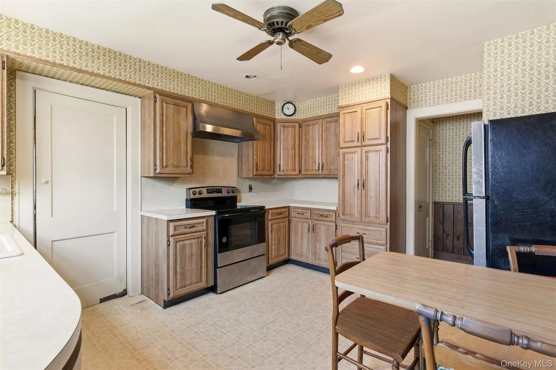 Photo of 54 Summit Drive