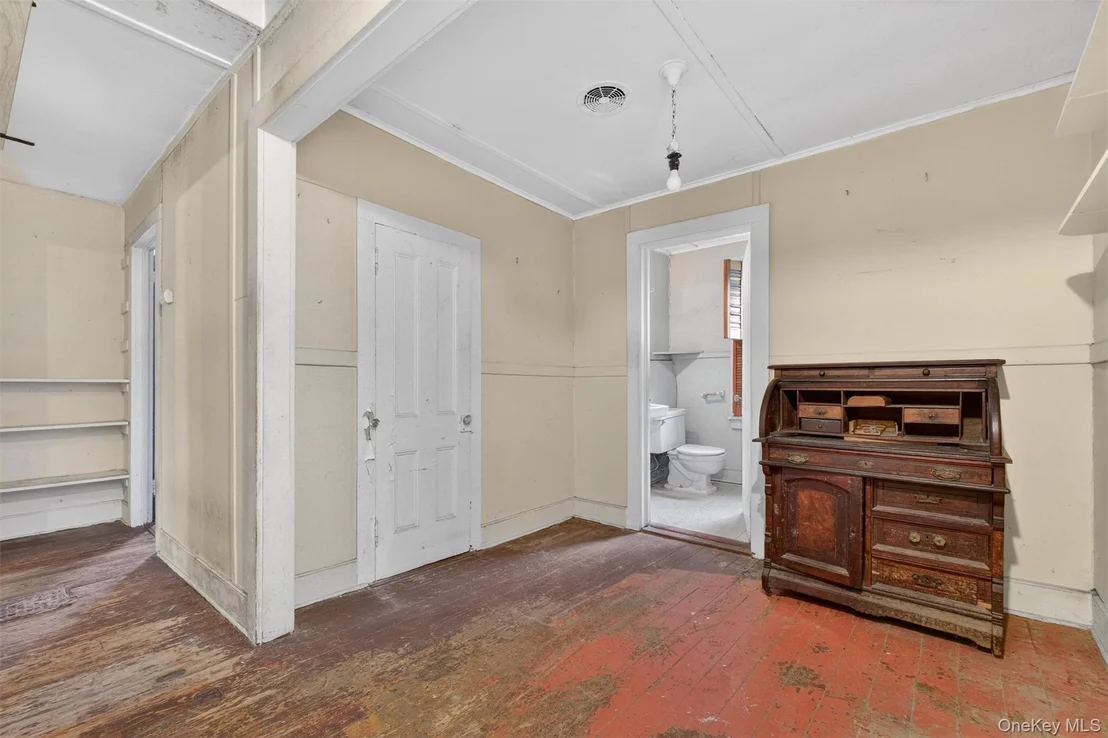 Photo of 16 Hamilton Road
