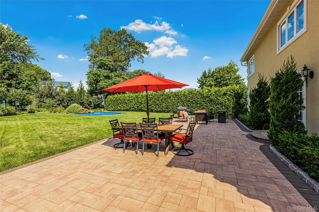 Photo of 397 Concord Road