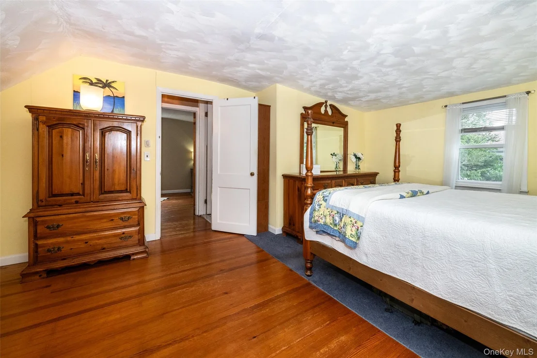 Photo of 40 Florence Avenue