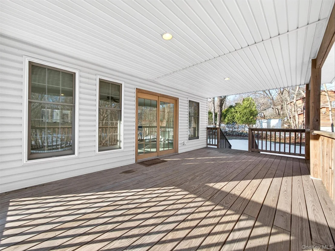 Photo of 325 Haverstraw Road