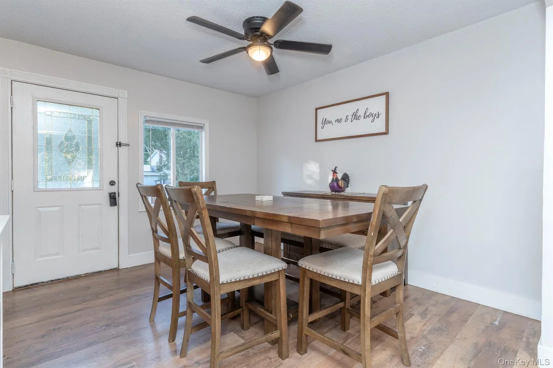 Photo of 30 Willow Road
