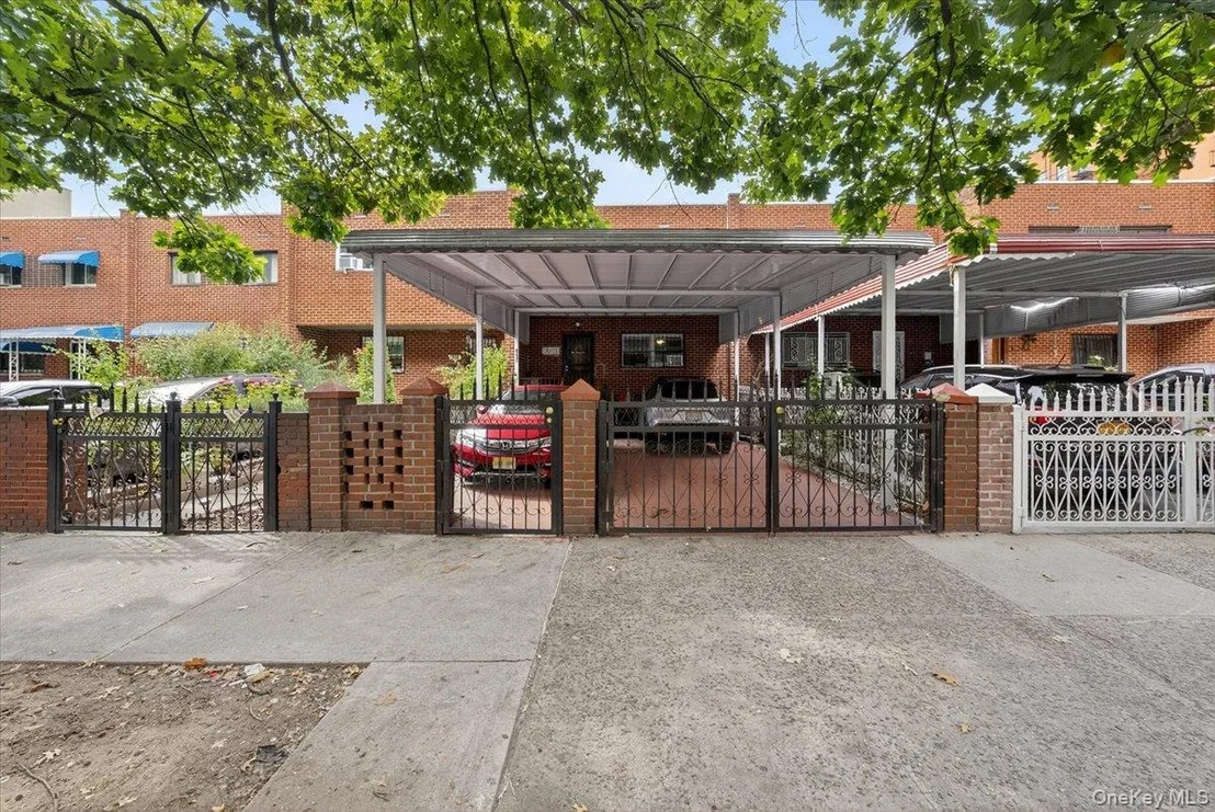 Photo of 917 Fox Street