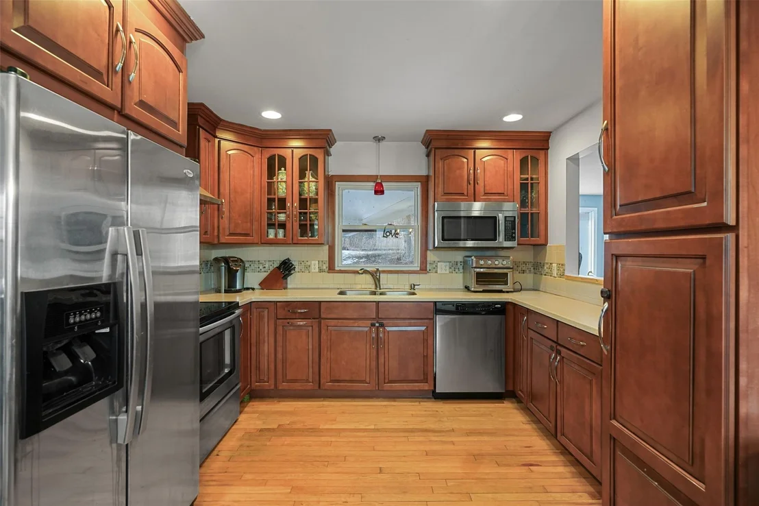 Photo of 24 Buttonwood Road