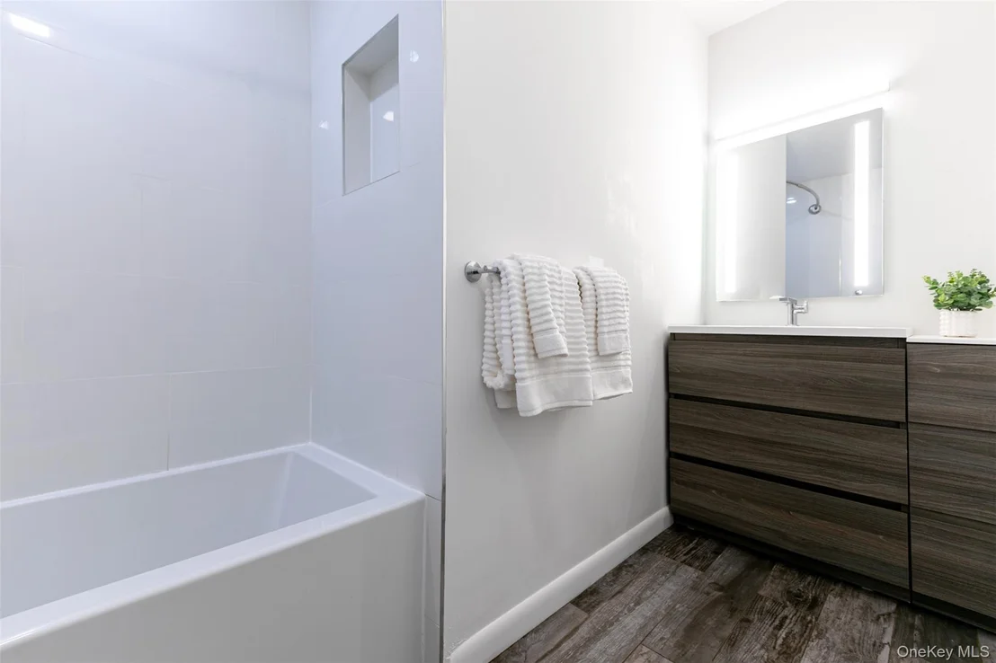 Photo of 8 Belmont Avenue