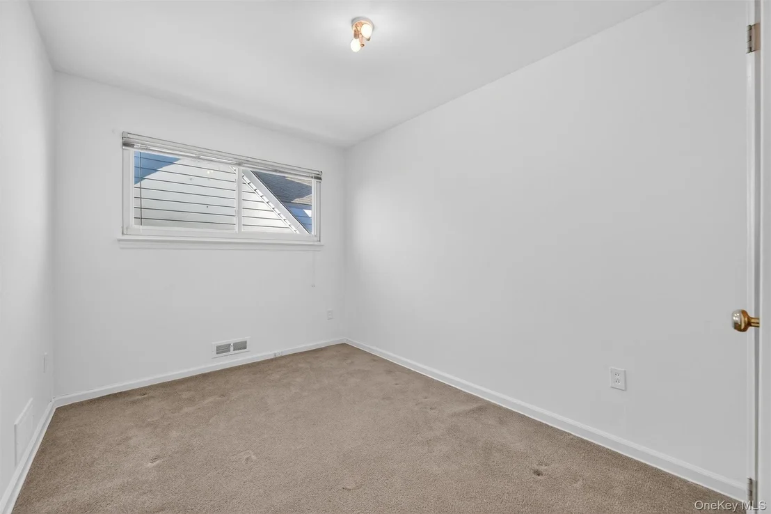 Photo of 725 Logan Avenue