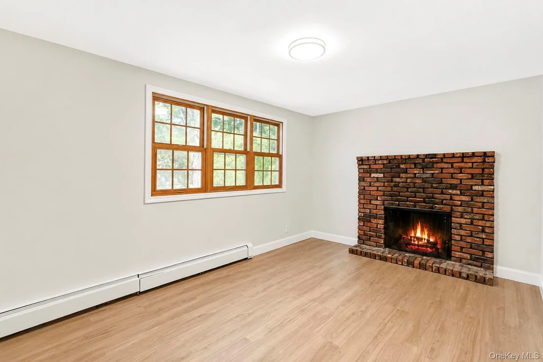 Photo of 10 Aron Drive