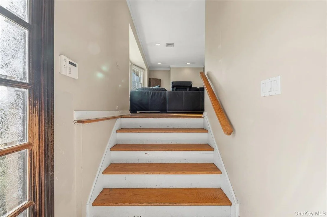 Photo of 62 Eileen Avenue