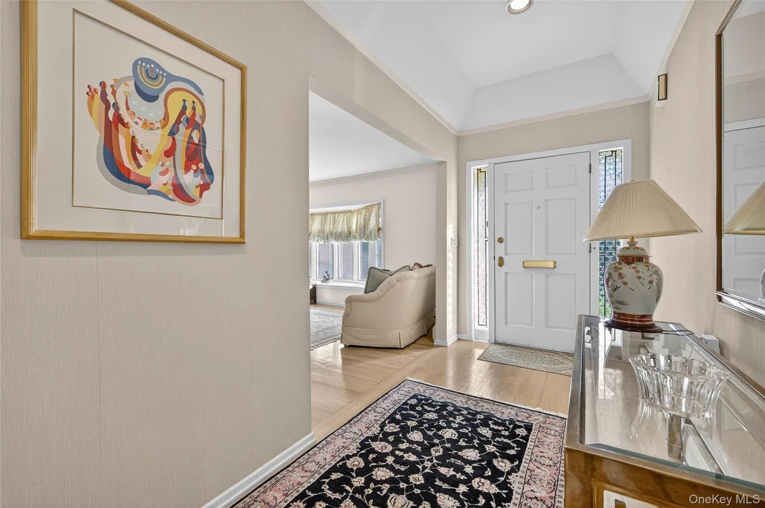 Photo of 80 Walnut Drive