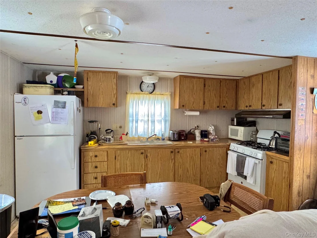Photo of 95 Pine Tree Lane