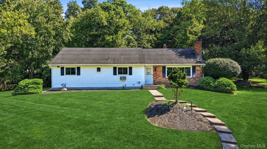 Photo of 5 River Road