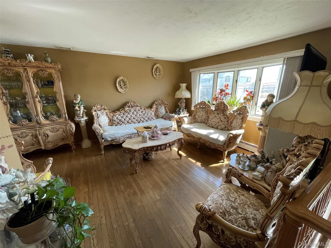 Photo of 84 Surf Road