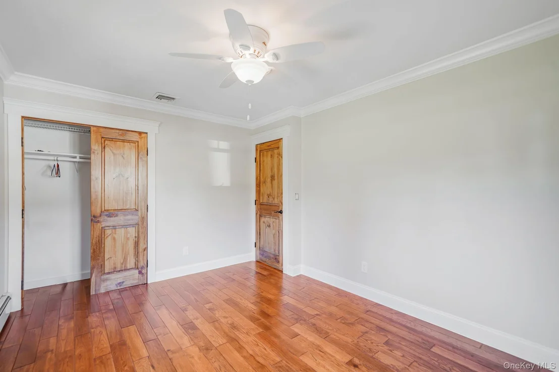 Photo of 200 Southern Boulevard