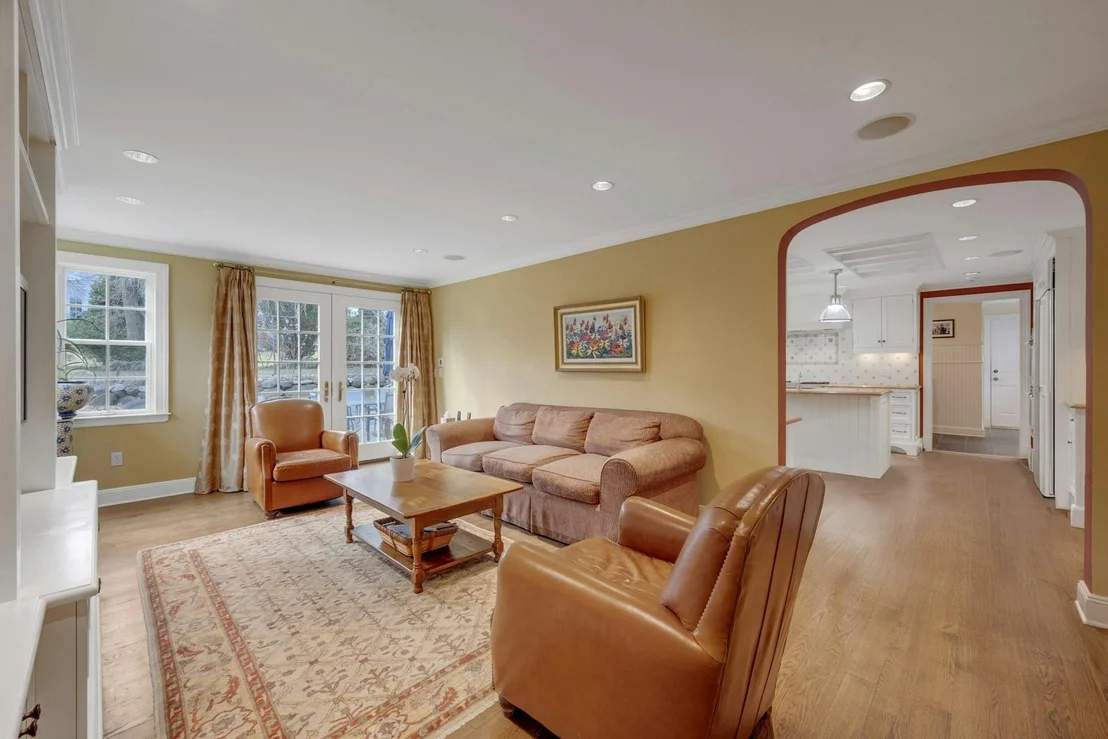 Photo of 280 Beverly Road