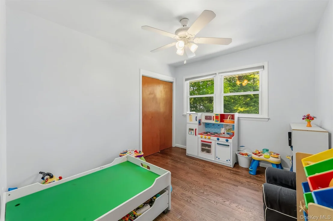 Photo of 124 Cedar Lane
