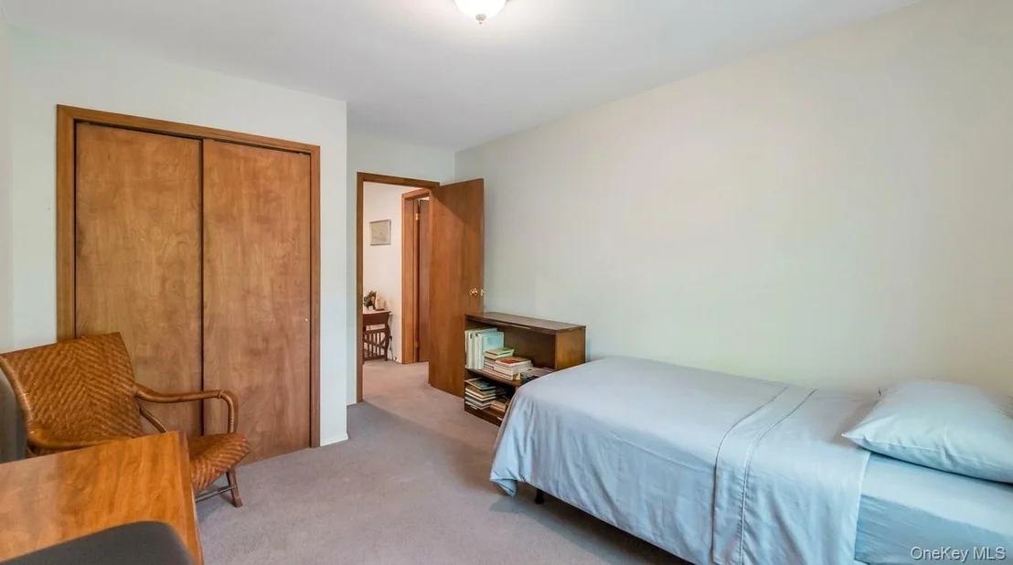 Photo of 5 Peekskill Avenue