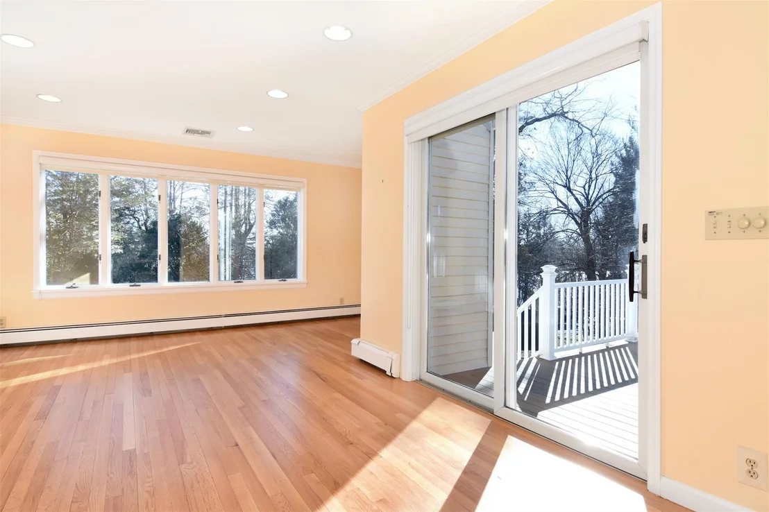 Photo of 24 Lochland Road
