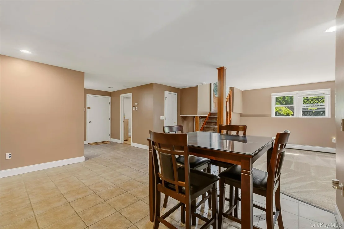 Photo of 47 Stringham Road