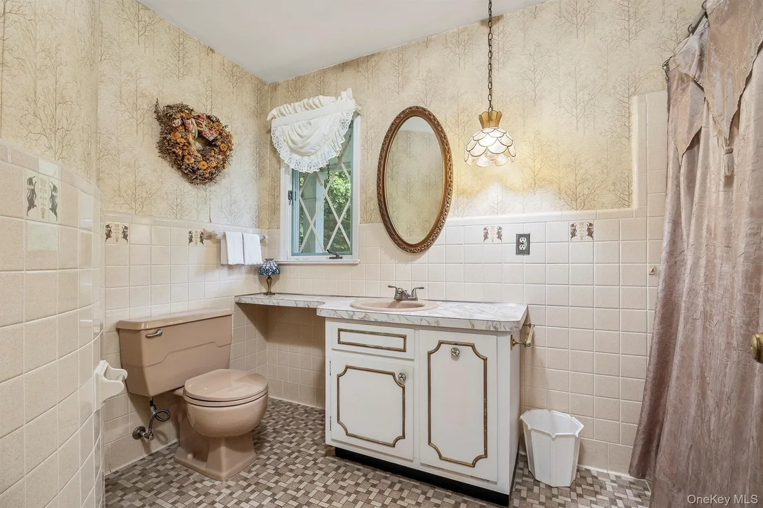 Photo of 75 Hornbeck Road