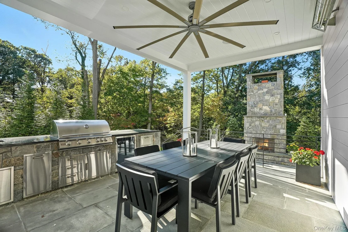 Photo of 9 Kirby Lane N