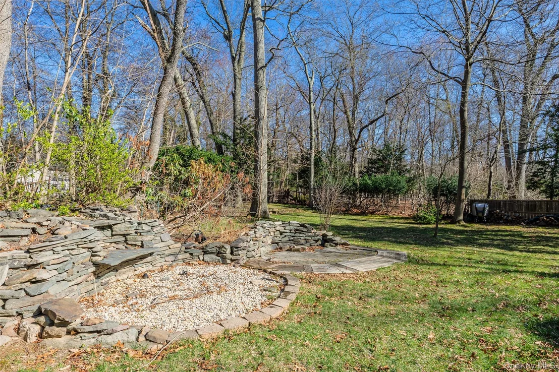 Photo of 91 Quaker Path