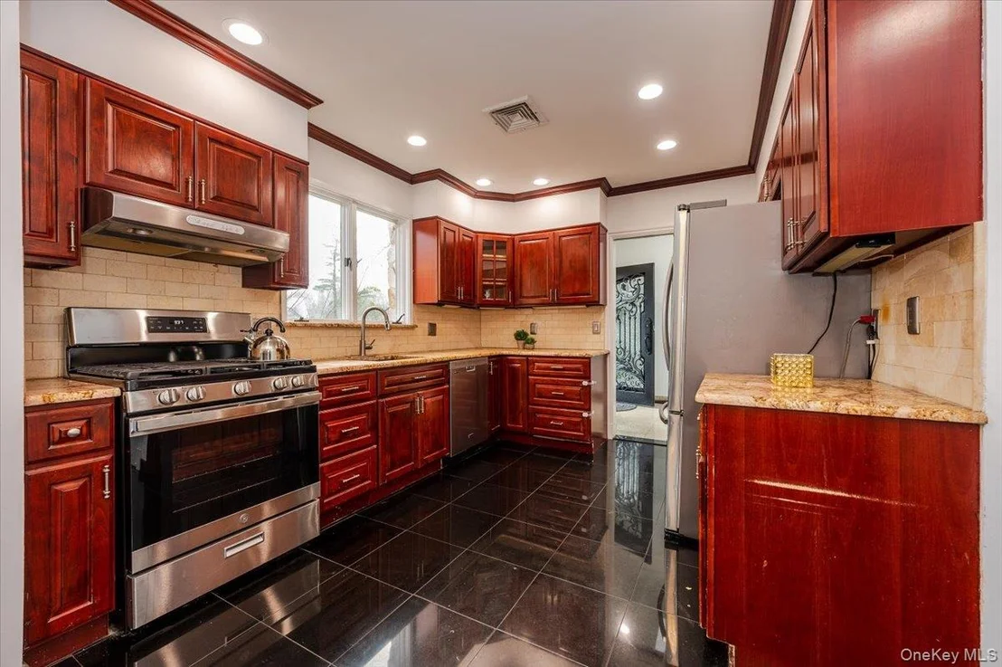 Photo of 18 Locust Drive