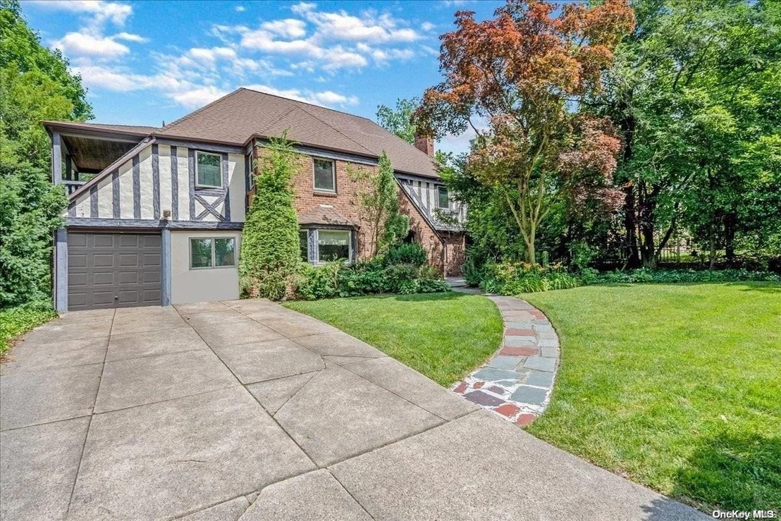 Photo of 91 Old Mill Road
