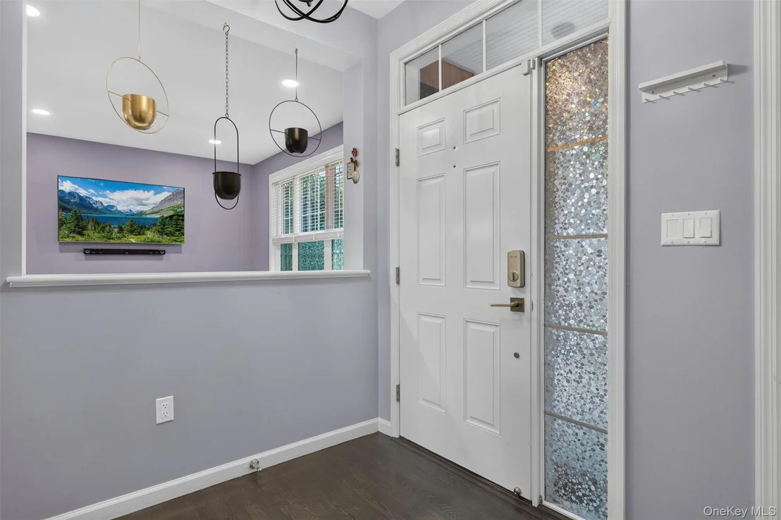 Photo of 38 Pinehurst Circle