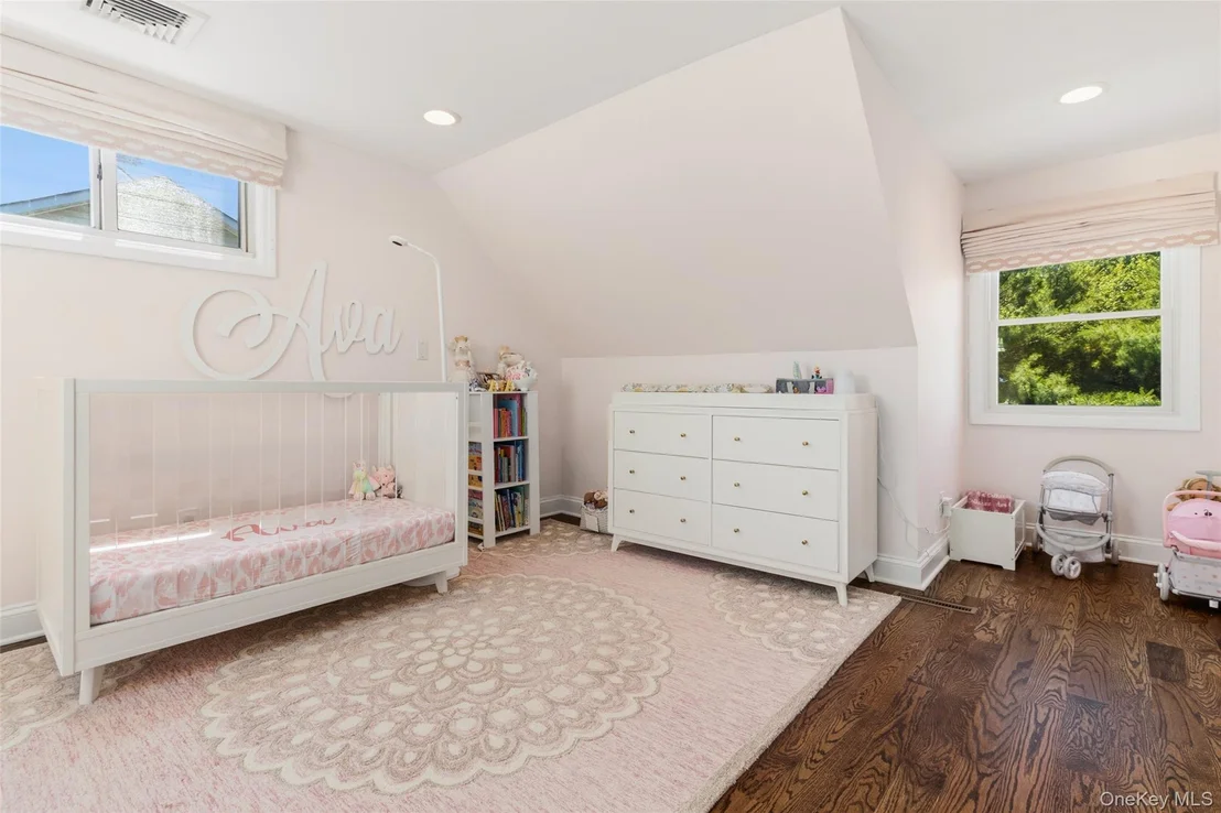 Photo of 116 Huntley Drive