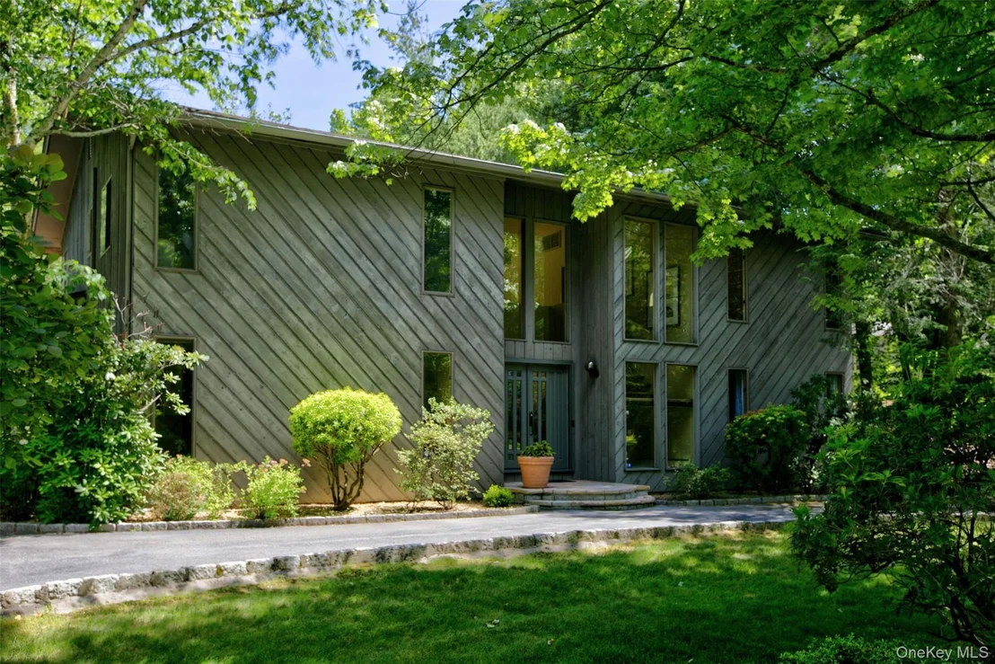 Photo of 1 Sassi Drive
