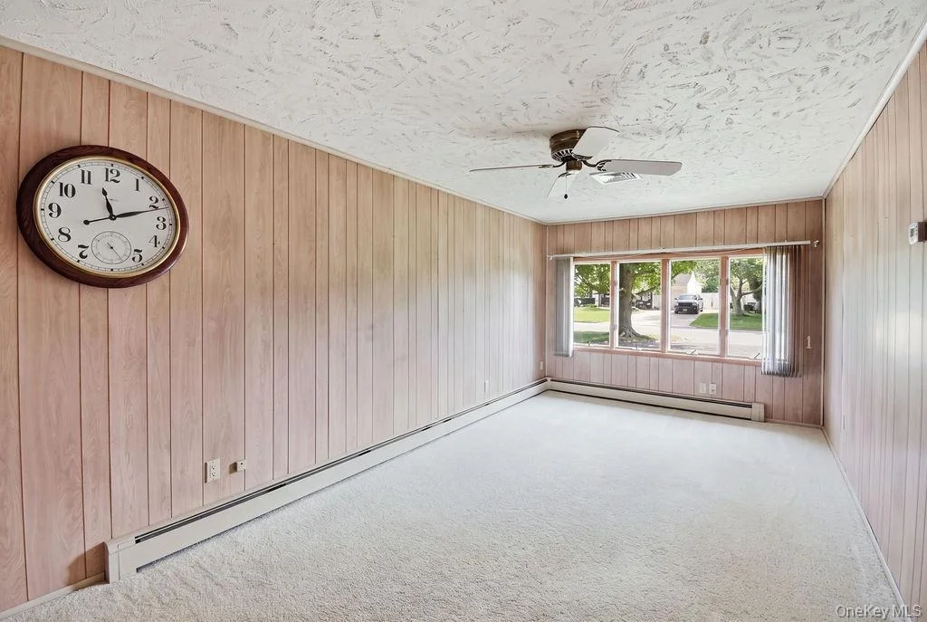 Photo of 6 Budenos Drive