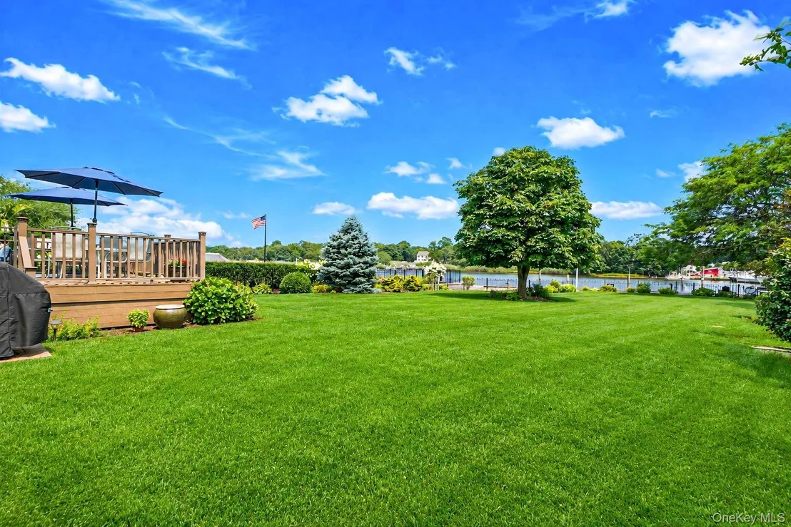 Photo of 131 Crystal Beach Boulevard