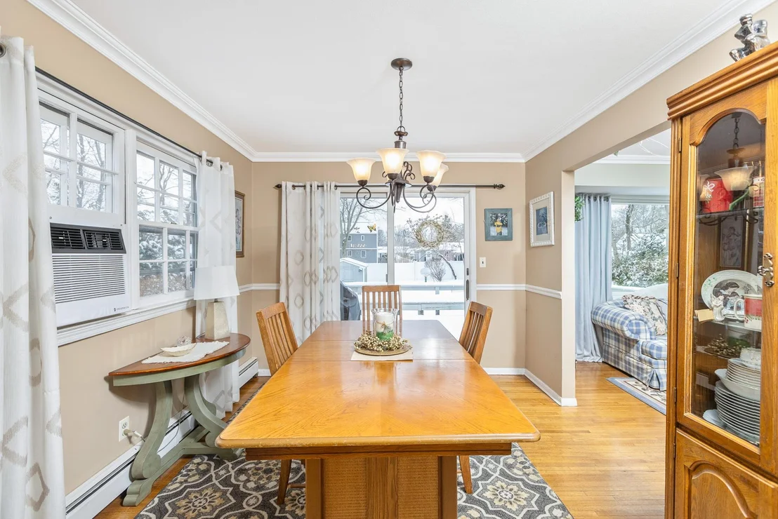 Photo of 98 Hillside Avenue