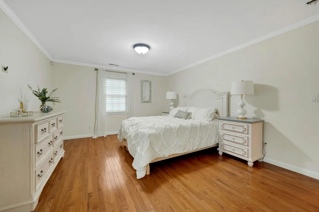 Photo of 4 Longview Drive