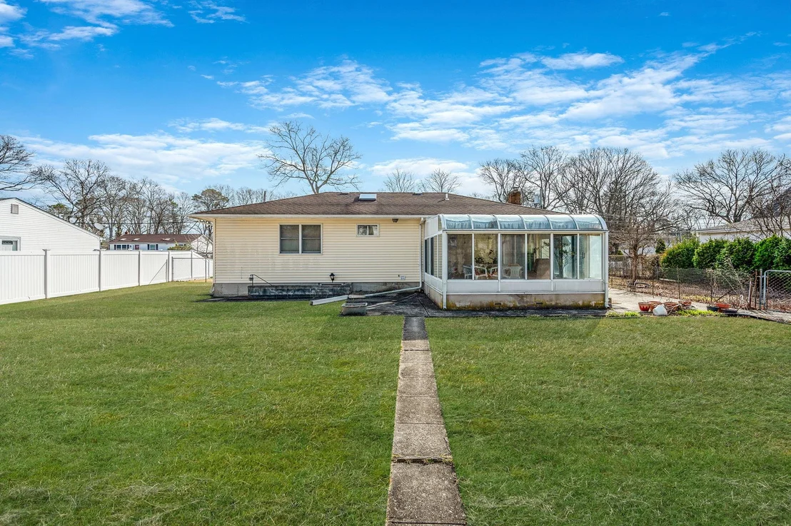 Photo of 52 Heston Road
